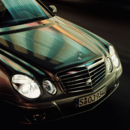 Mercedes_benz_w420_1.jpg