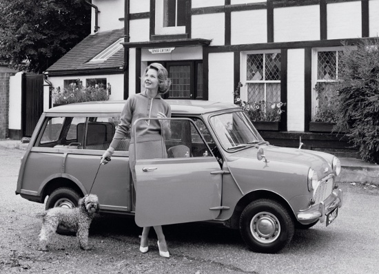 12_Morris_Mini_Traveller_milestones_w550.jpg