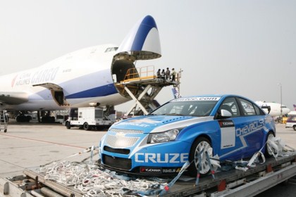 01_WTCC_Cruze__420_x_280_.jpg