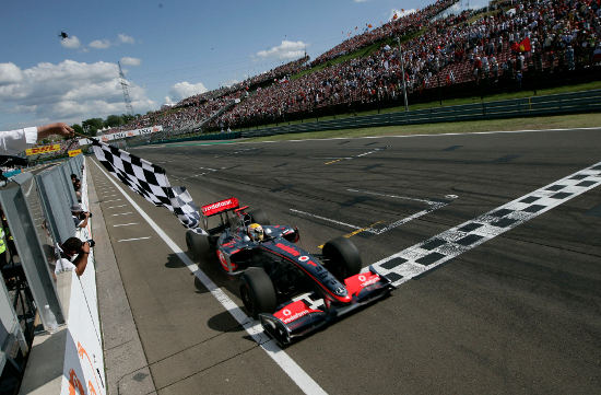 Lewis_the_winner_w550_p4.jpg