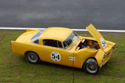8Ferrari_250GT_TDF_wreck_w400.jpg