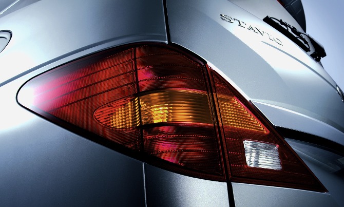ssangyong_staviv_tail_lamp_w670.jpg