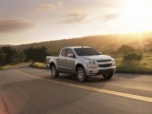 01_Chevy_Colorado_1___300_x_225_.jpg