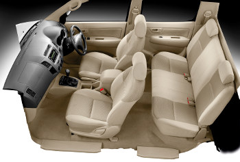 toyota_pre_vn_turbo_CU_Interior_D_cab_w350.jpg