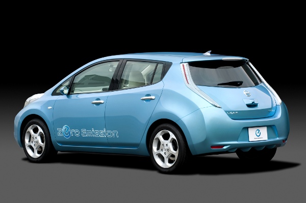 nissan_leaf_w600_10.jpg