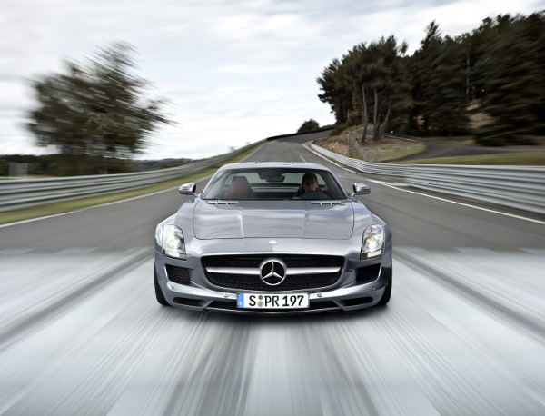 MB_SLS_AMG_1_w600.jpg